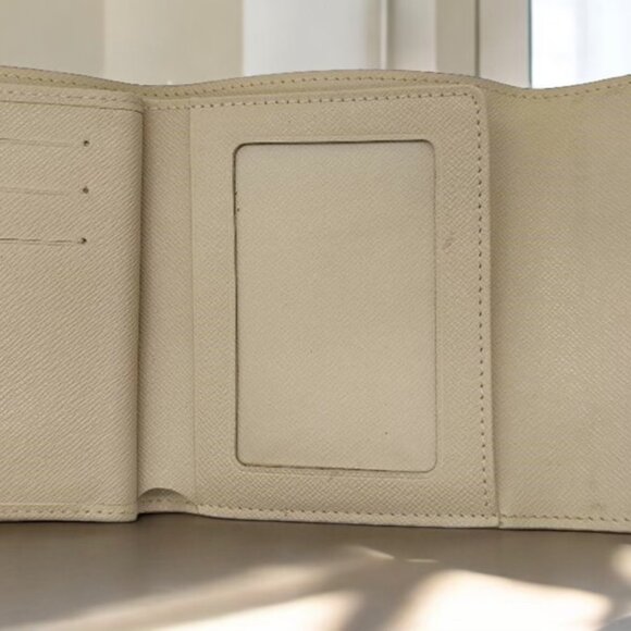 Authentic LOUIS VUITTON Damier Azur Koala Wallet (see notes before buying). - Picture 3 of 9